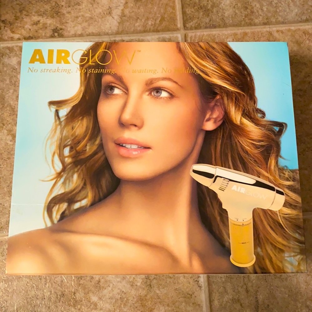 Brand new AIR GLOW spray tan system